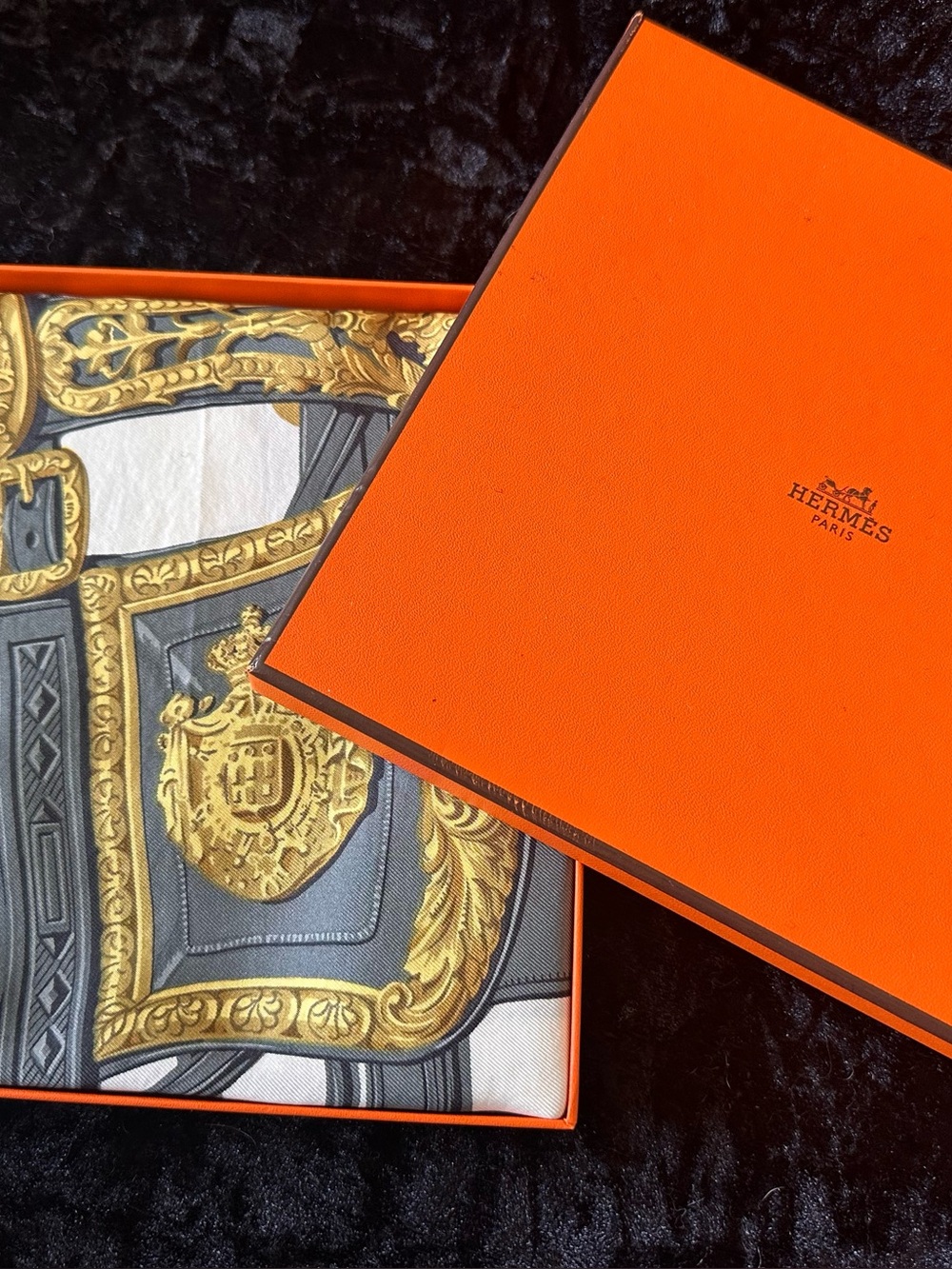 Hermès Brides de Gala Silk Carré 90 Scarf – Bleu/Gris/Or – Box Included -